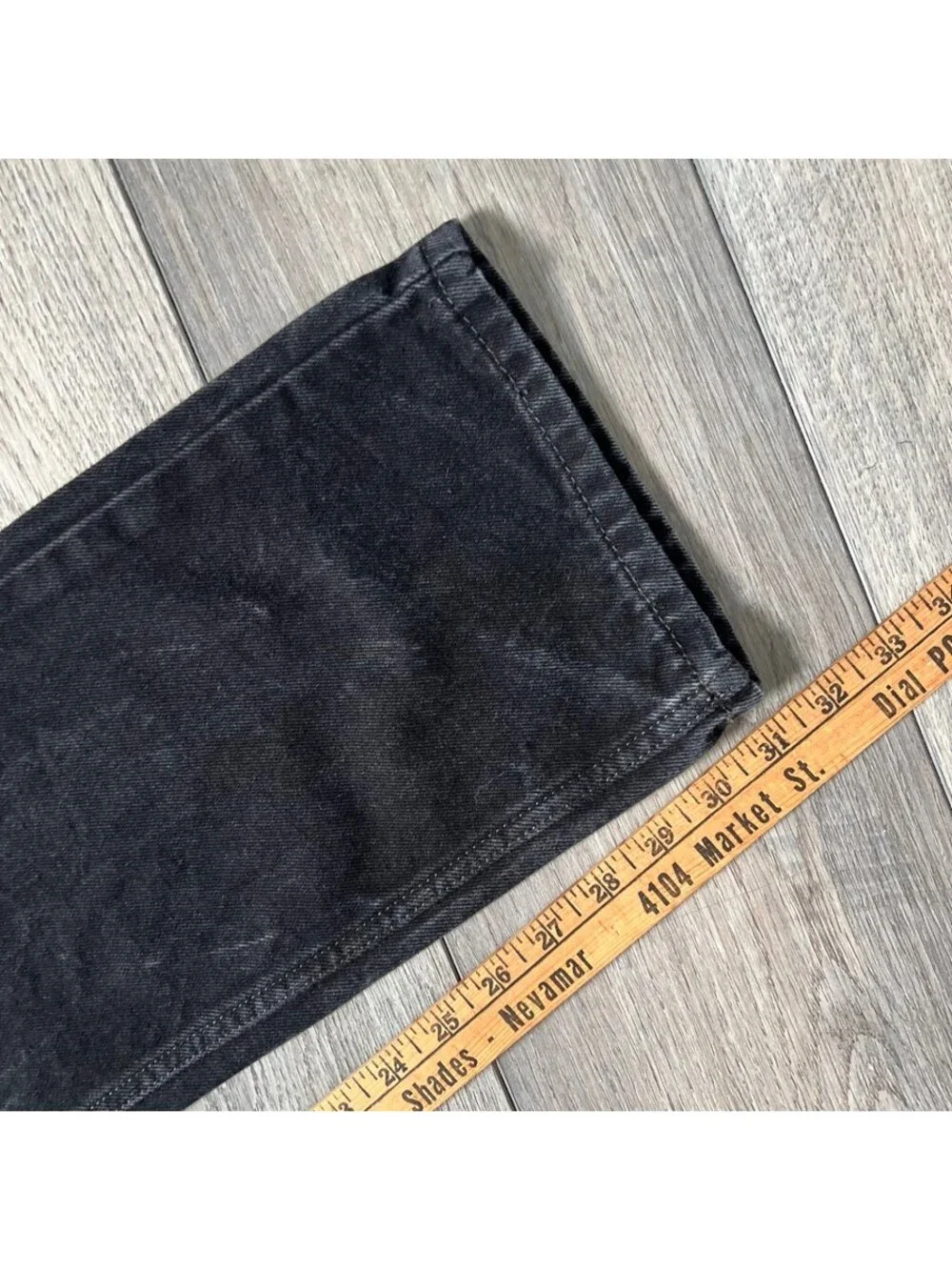 Vintage Levi's Men's 31x32 505 Straight Fit Jeans Black Wash Faded Denim Y2K